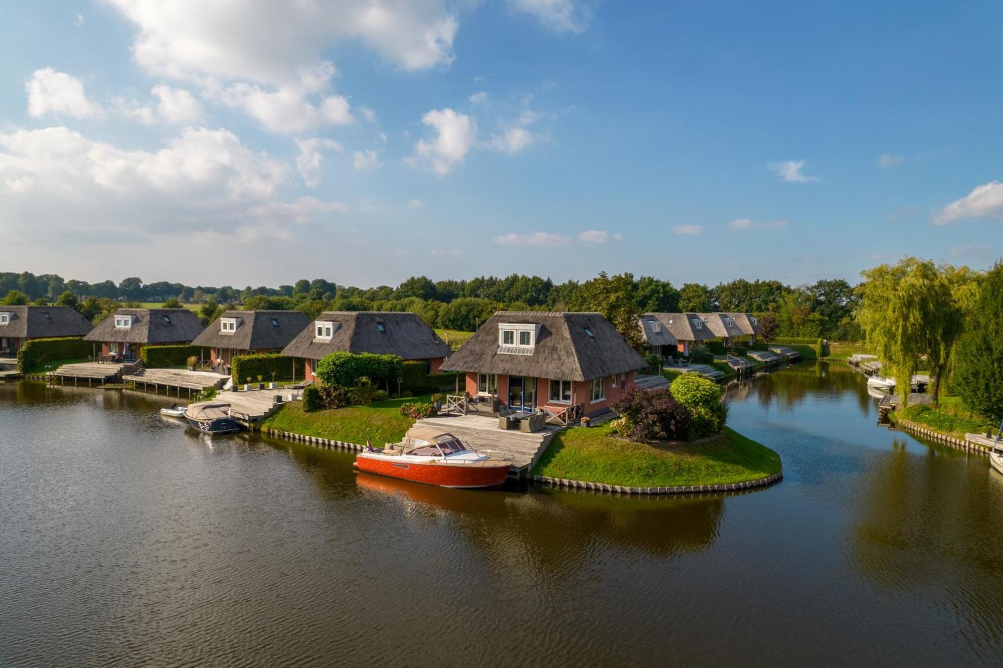 Summio Waterpark De Bloemert Hotel Zuidlaren Exterior photo